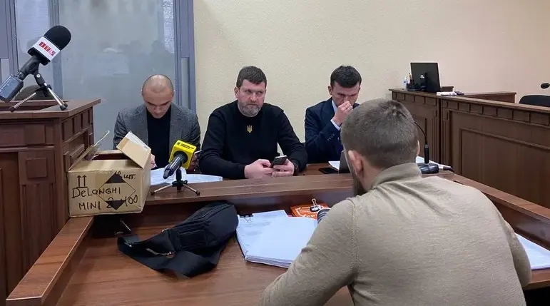 Горсовет Ирпеня досрочно прекратил полномочия мэра Маркушина