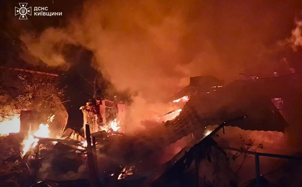Київщина потрапила під ворожий обстріл: є загиблі та поранені