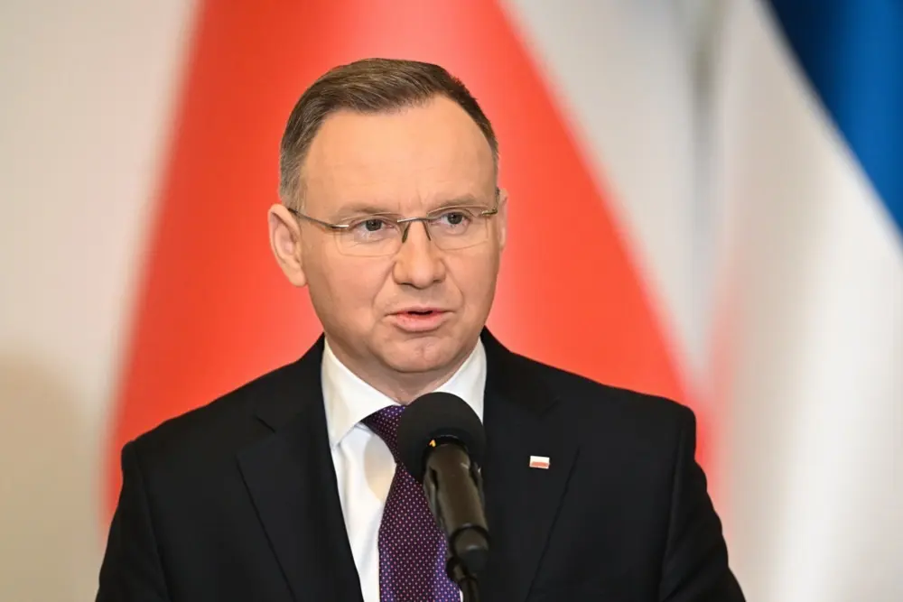 Дуда раскритиковал отношение союзников и Украины к Польше – упомянул аэропорт в Жешуве
