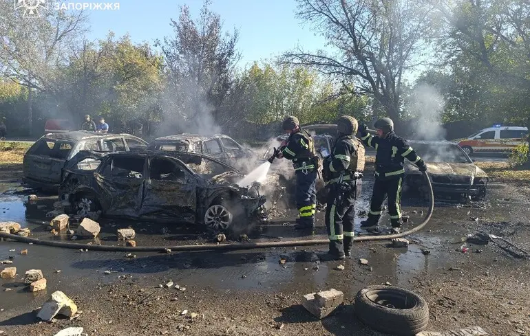 П'ять ударів дронами за 20 хвилин: у ДСНС розповіли про наслідки атаки РФ на Запоріжжя