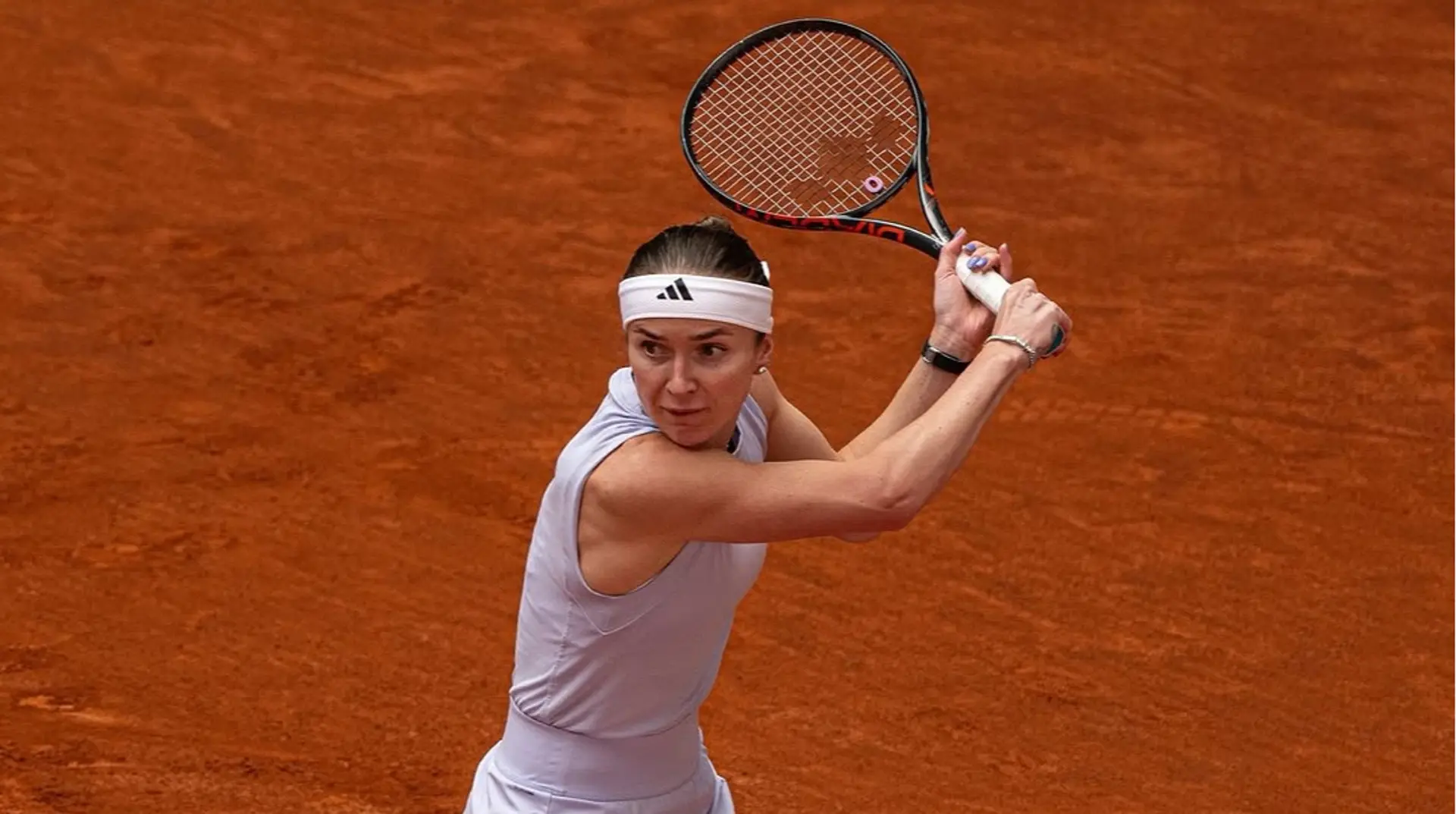 Світоліна повторила рекорд, але не змогла обіграти чинну чемпіонку у чвертьфіналі Ролан Гаррос