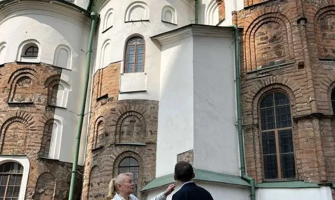Россияне ночью повредили Софийский собор в Киеве и Одесскую киностудию. ФОТО