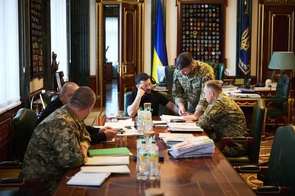 Україна продовжує активні дії в межах Курської операції — Зеленський