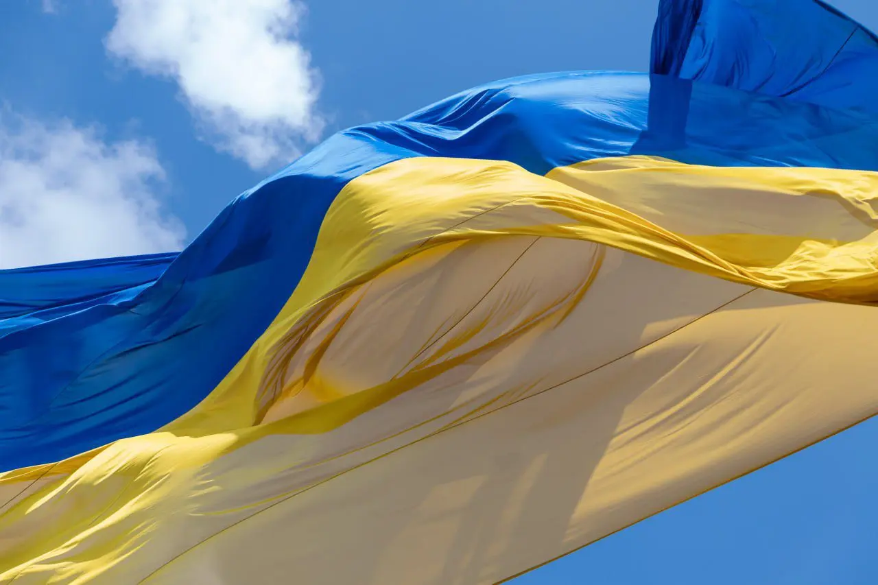 Київський міський голова та КМВА привітали містян з Днем Конституції