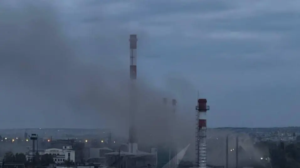 В Белгороде заявили о ракетной атаке и проблемах с электричеством – видео