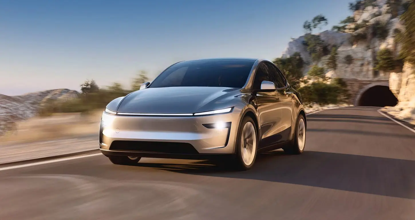 Tesla запускає безпілотні «роботаксі» цього місяця
