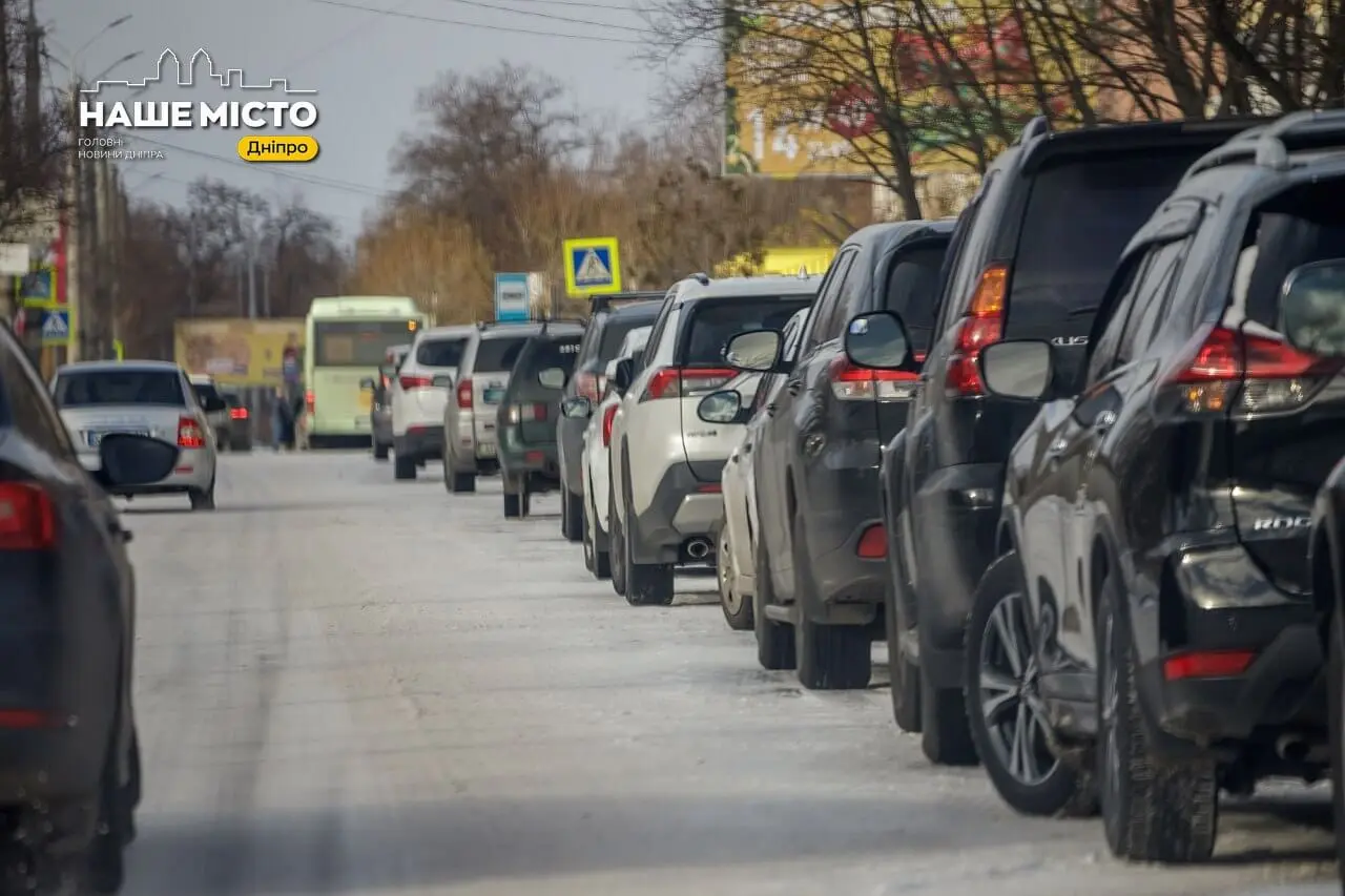 У Дніпрі та області через спеку обмежили рух транспорту: кого це стосується