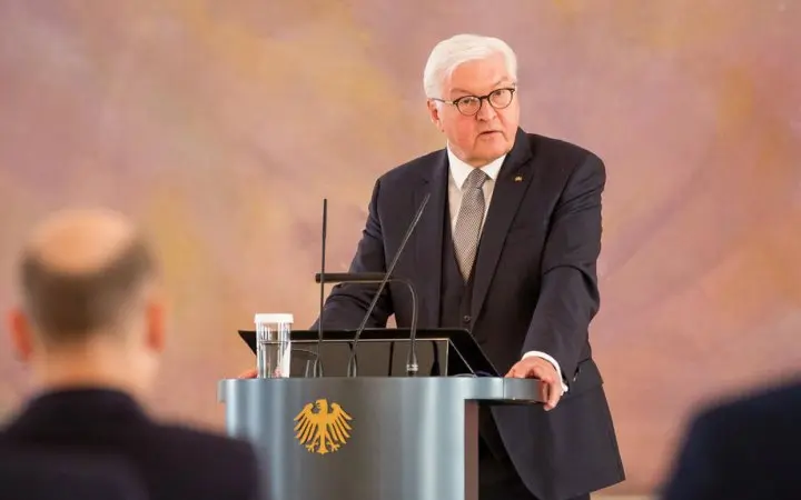 Президент Німеччини дорікнув коаліції через провал із суддями Конституційного суду