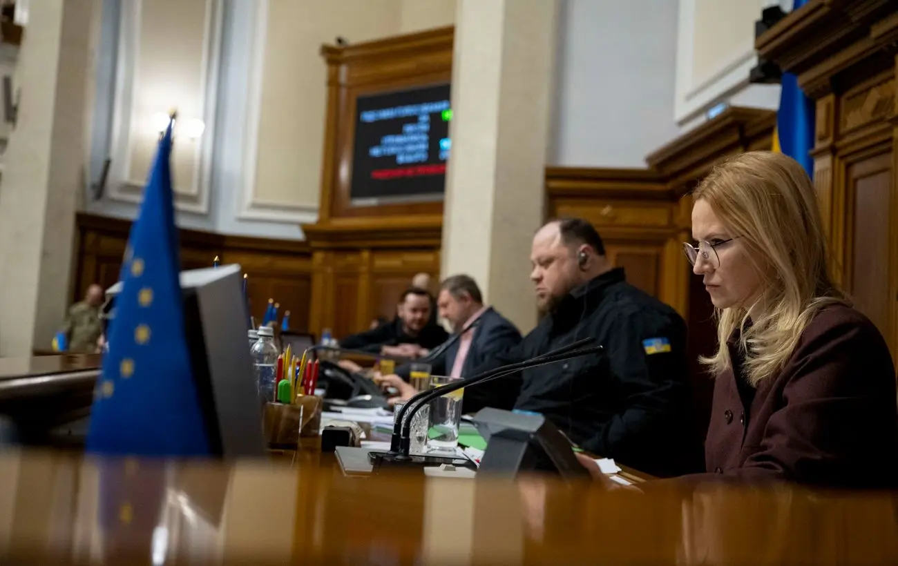 Рада підтримала виплати по 50 тисяч гривень окремій групі військових