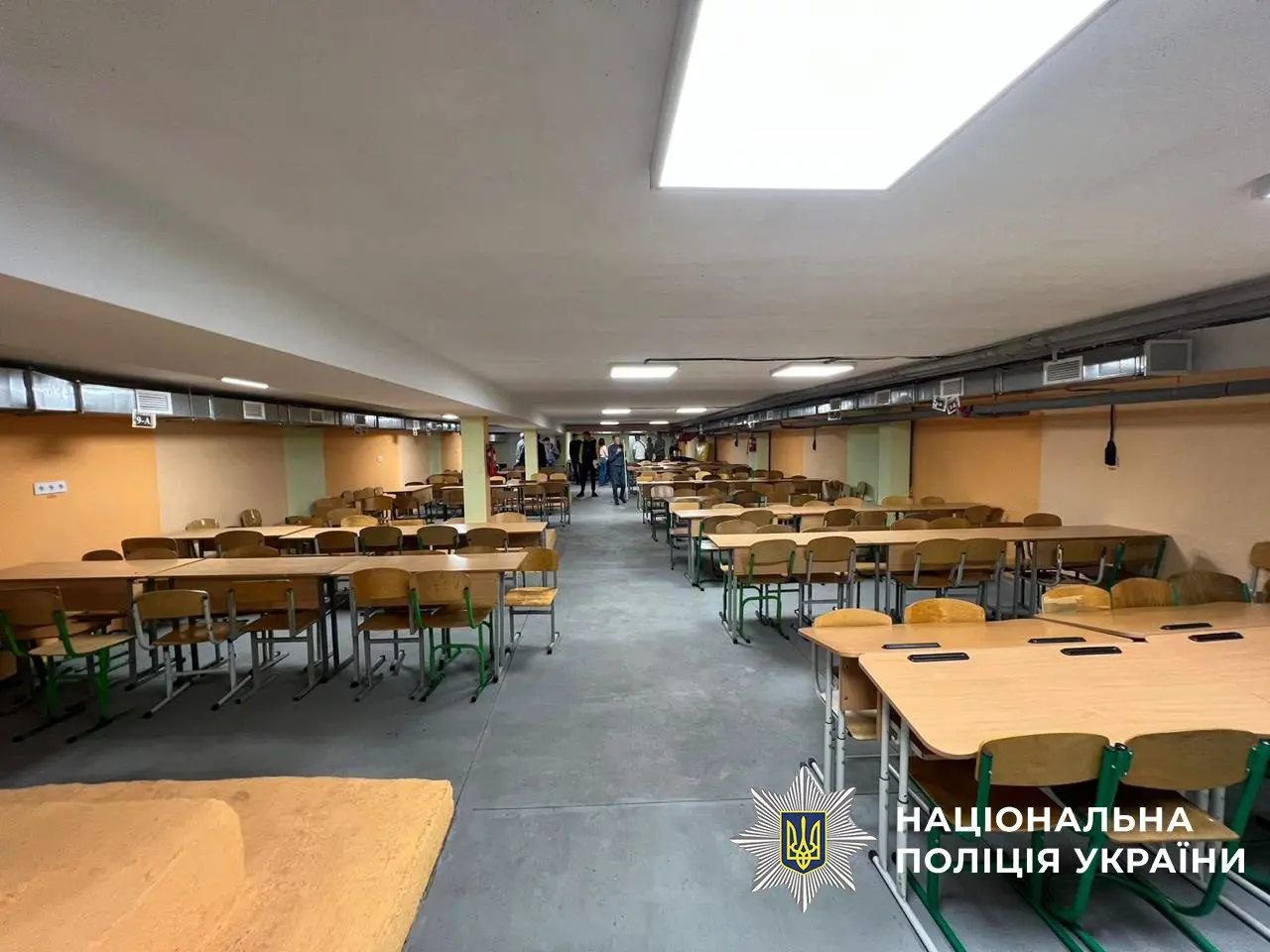 Посадовця Подільської РДА підозрюють у привласненні 440 тисяч гривень на ремонті шкільних укриттів