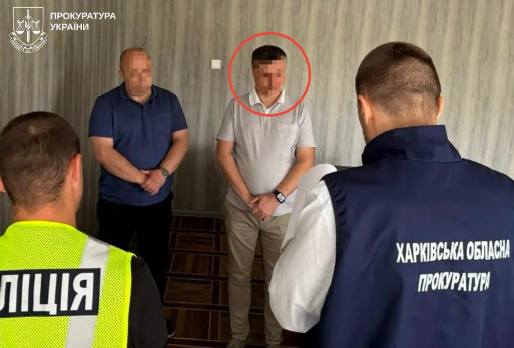 Підприємець з Полтавщини привласнив 7,5 млн грн, «копіюючи» проєкти для укриттів у школах Харківщини