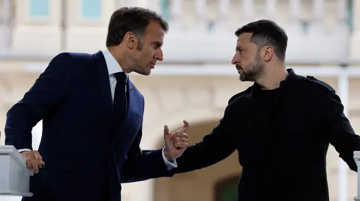 Від діалогу з Путіним до повної підтримки: як Франція переосмислила свою політику щодо України