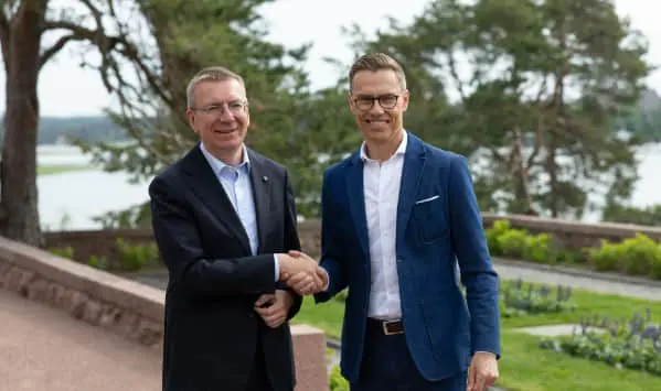 Президенти Латвії і Фінляндії поговорили перед масштабними перемовинами щодо війни РФ і України