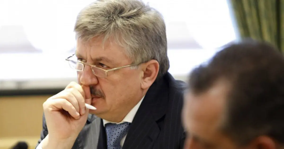 Еще до начала большой войны агент СБУ проник в офис подозреваемого в госизмене Сивковича