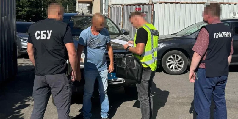 У Вінниці викрили схему продажу гуманітарних авто