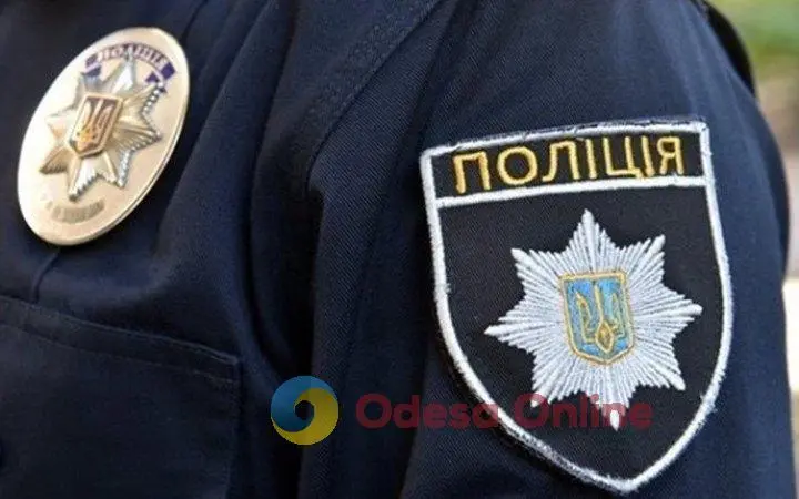 В Одеському районі двоє підлітків побили чоловіка: батькам загрожує адмінвідповідальність