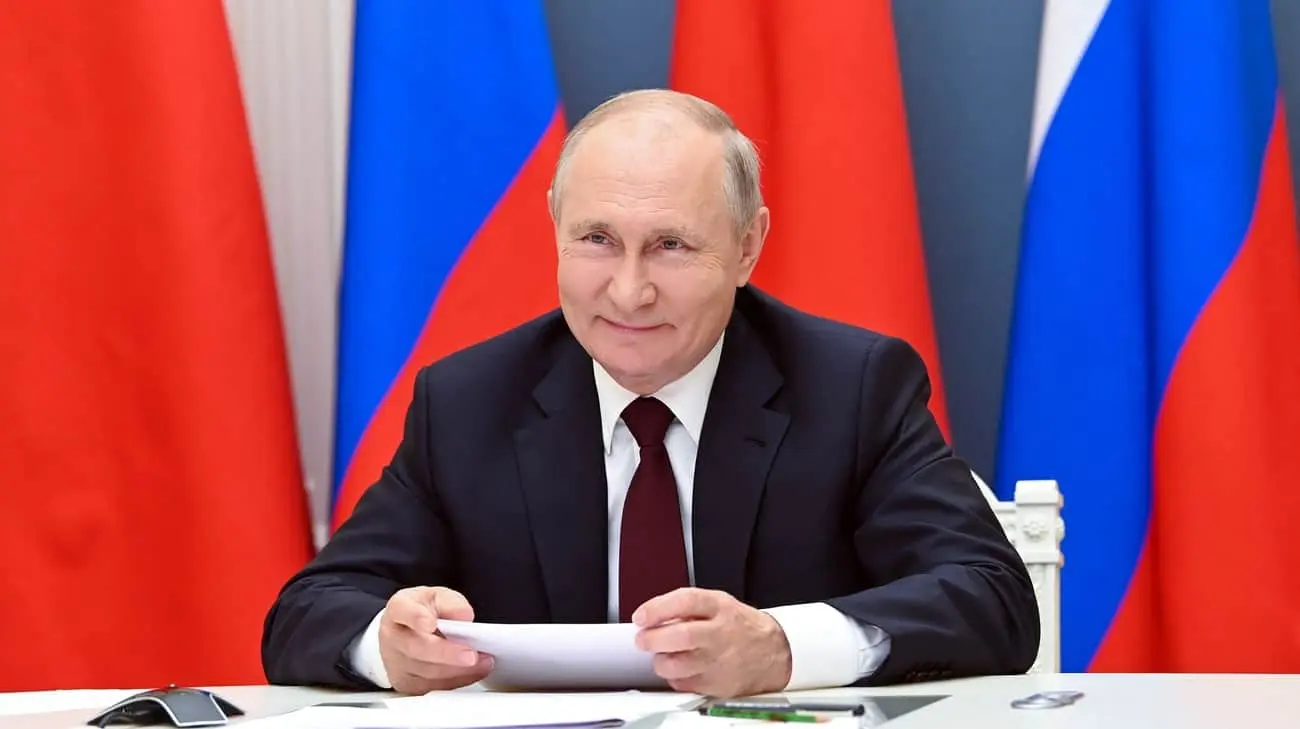 Путін пригрозив, що відмова Києва від визнання "референдумів" – це шанс на нову війну