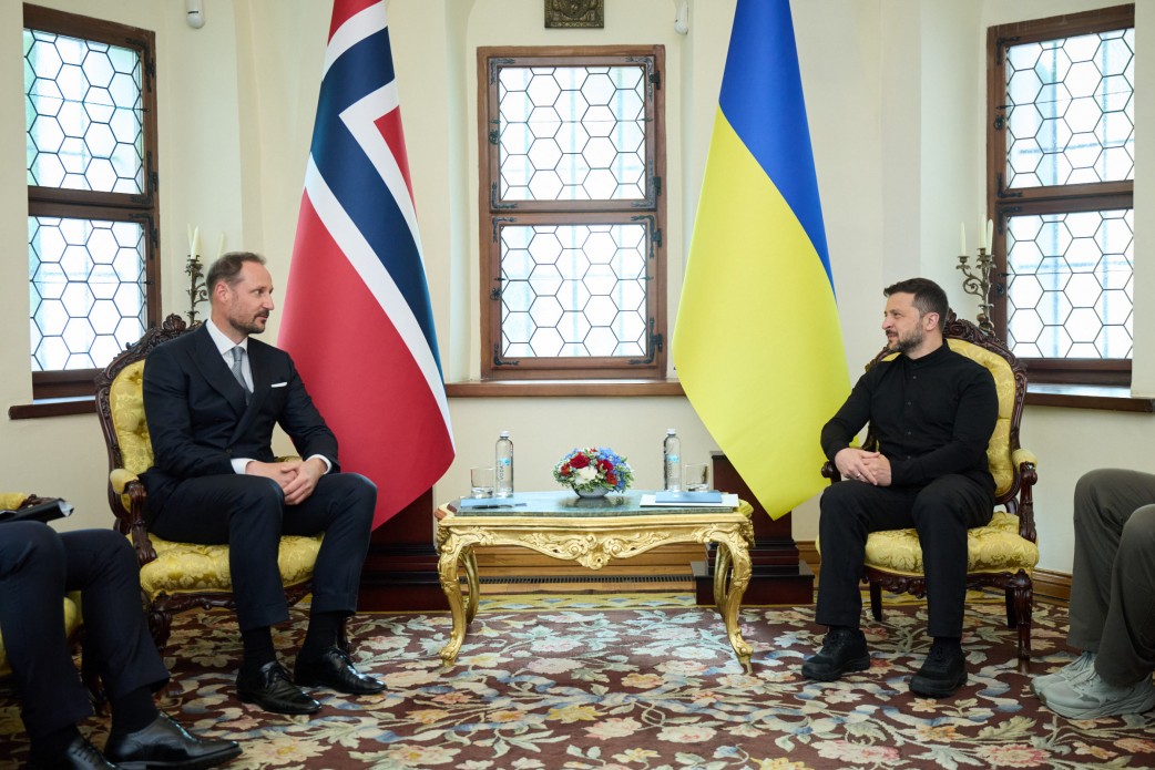 Зеленский встретился с кронпринцем Норвегии, впервые посетившим Украину – видео