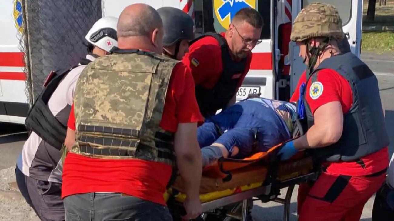 Росіяни обстріли Нікополь: 1 загибла і 5 постраждалих