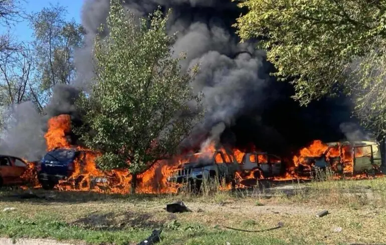 У Запоріжжі пролунали вибухи: є поранені 