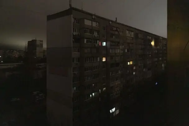 Удар по Києву: частина Лівого берега залишилася без світла