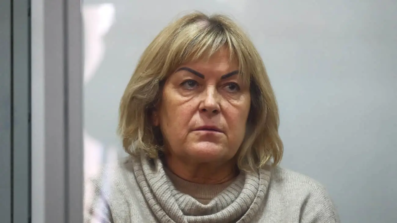 Суд вкотре зменшив заставу екскерівниці Хмельницької МСЕК і залишив її під вартою