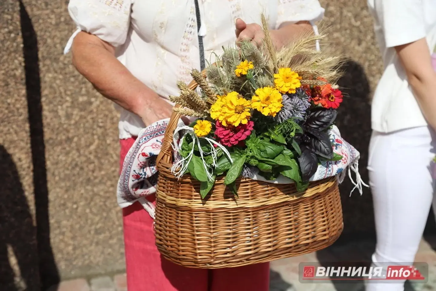 Коли у Спасо-Преображенському соборі Вінниці освячуватимуть мед та яблука