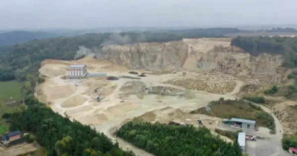 Компанія "Онуру" сплатить понад 16 млн грн за незаконне видобування піску на Львівщині