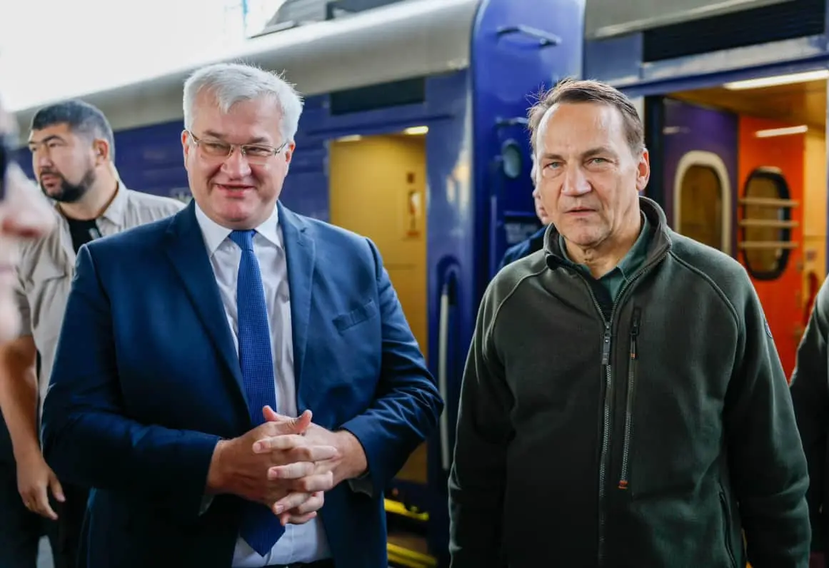 Глава МЗС Польщі приїхав в Україну