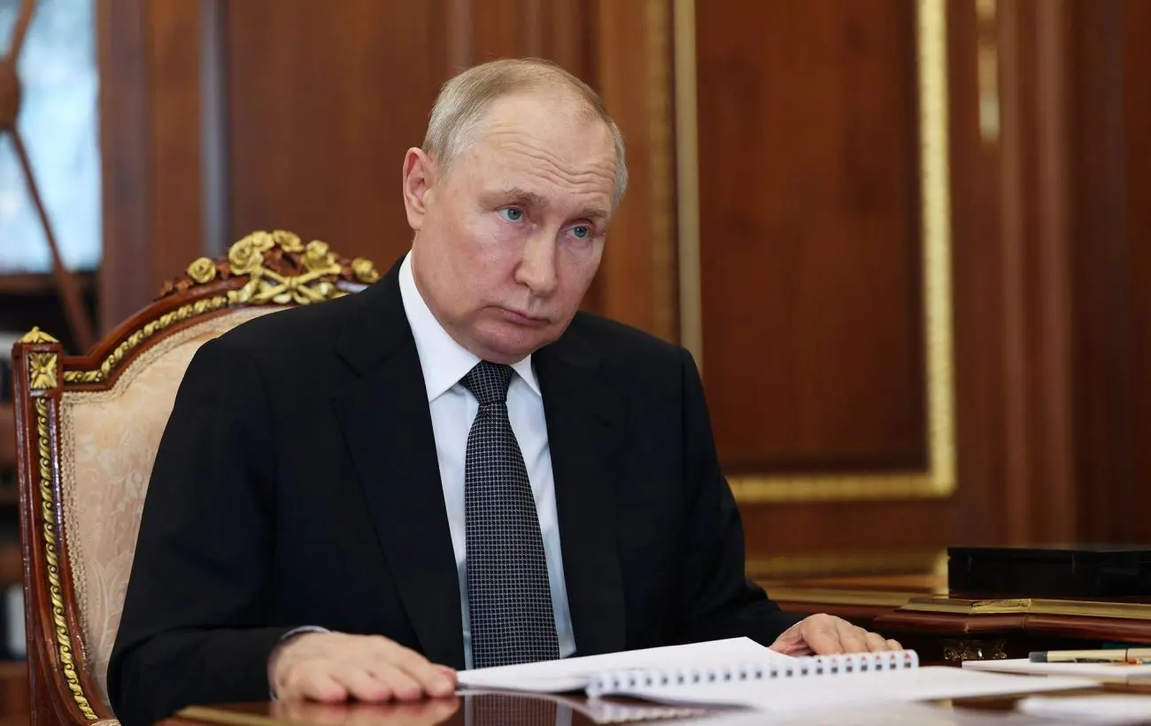 "Про що говорити з терористами?" Путін відмовився від зустрічі з Зеленським