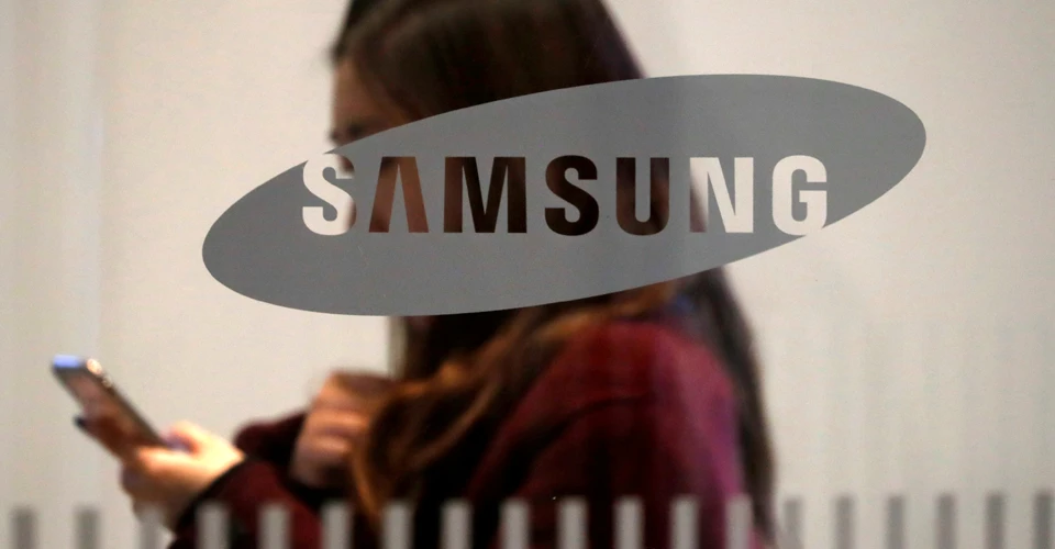 Ілон Маск і Samsung уклали угоду на $16,5 млрд для виробництва AI-чипів Tesla