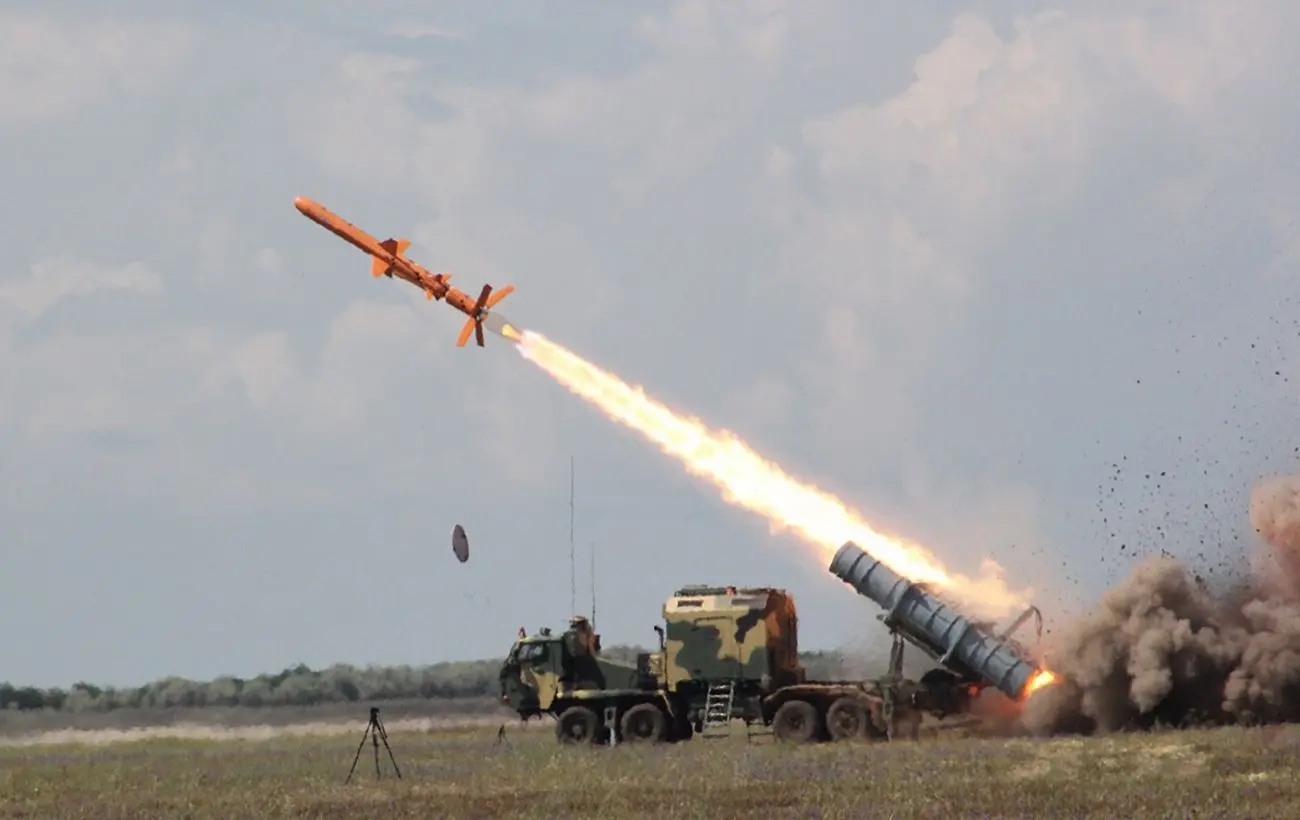 У липні-серпні можливі перші удари українськими ракетами по РФ на 150-200 км, - експерт