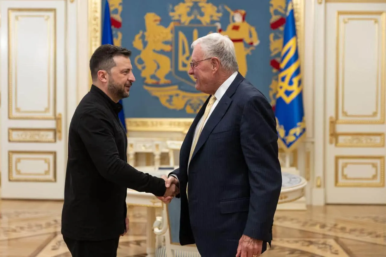 Зеленський обговорив з Келлогом військову співпрацю і мирні зусилля