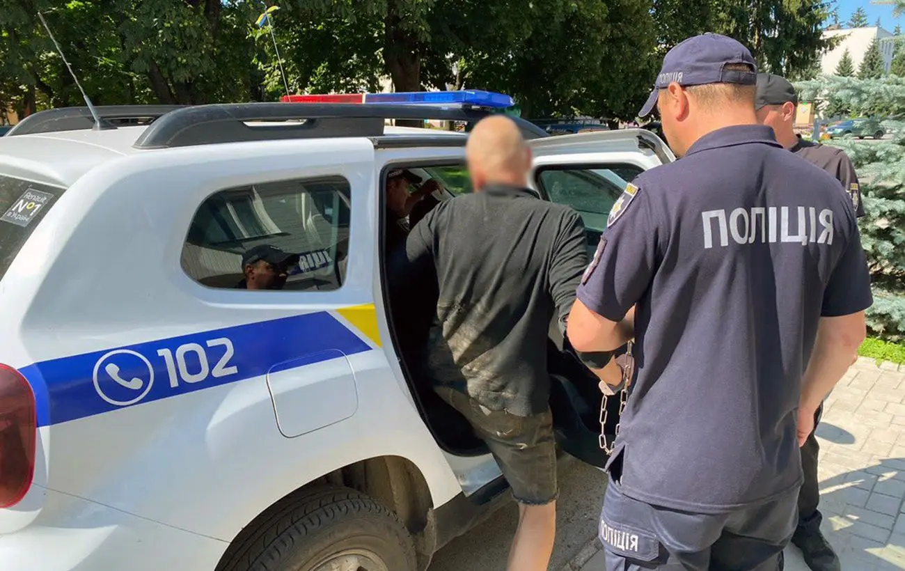 Хотів спалити ТЦК: в Одеській області затримали 22-річного чоловіка