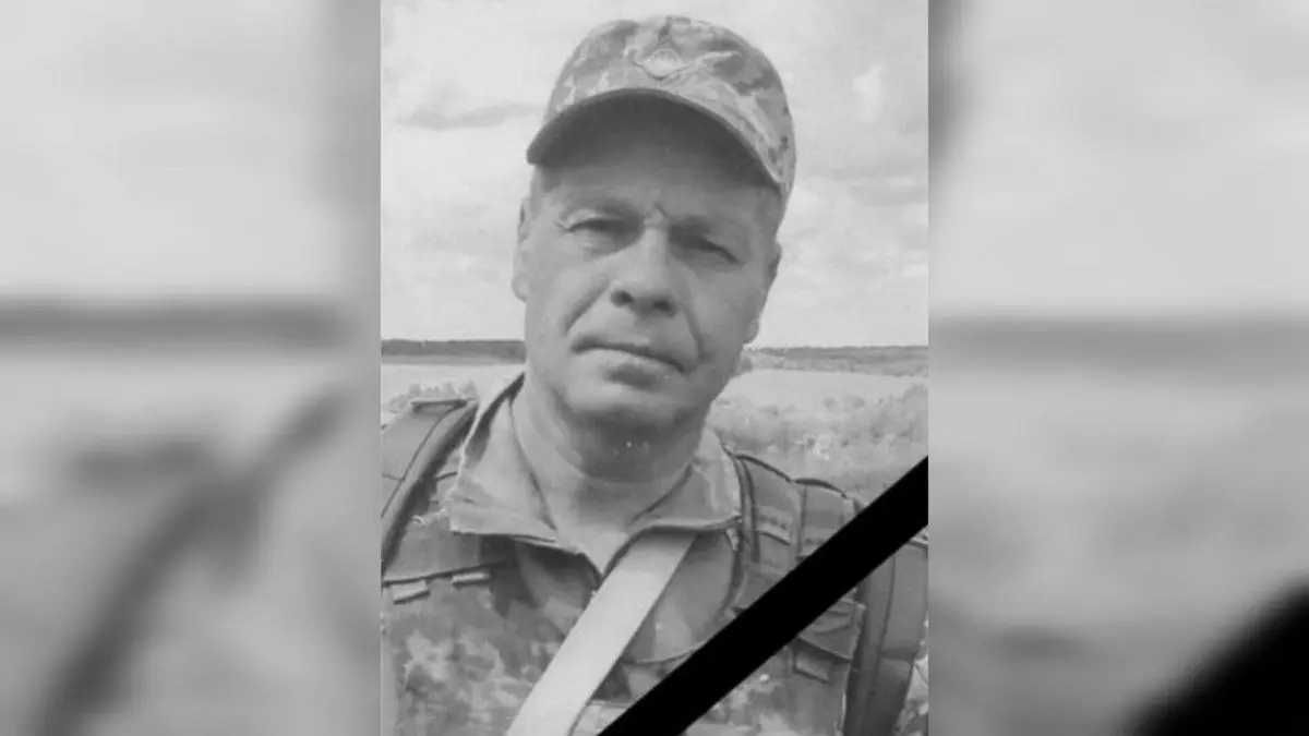 Під час виконання бойового завдання загинув 49-річний воїн із Дніпропетровської області Юрій Кобеляцький