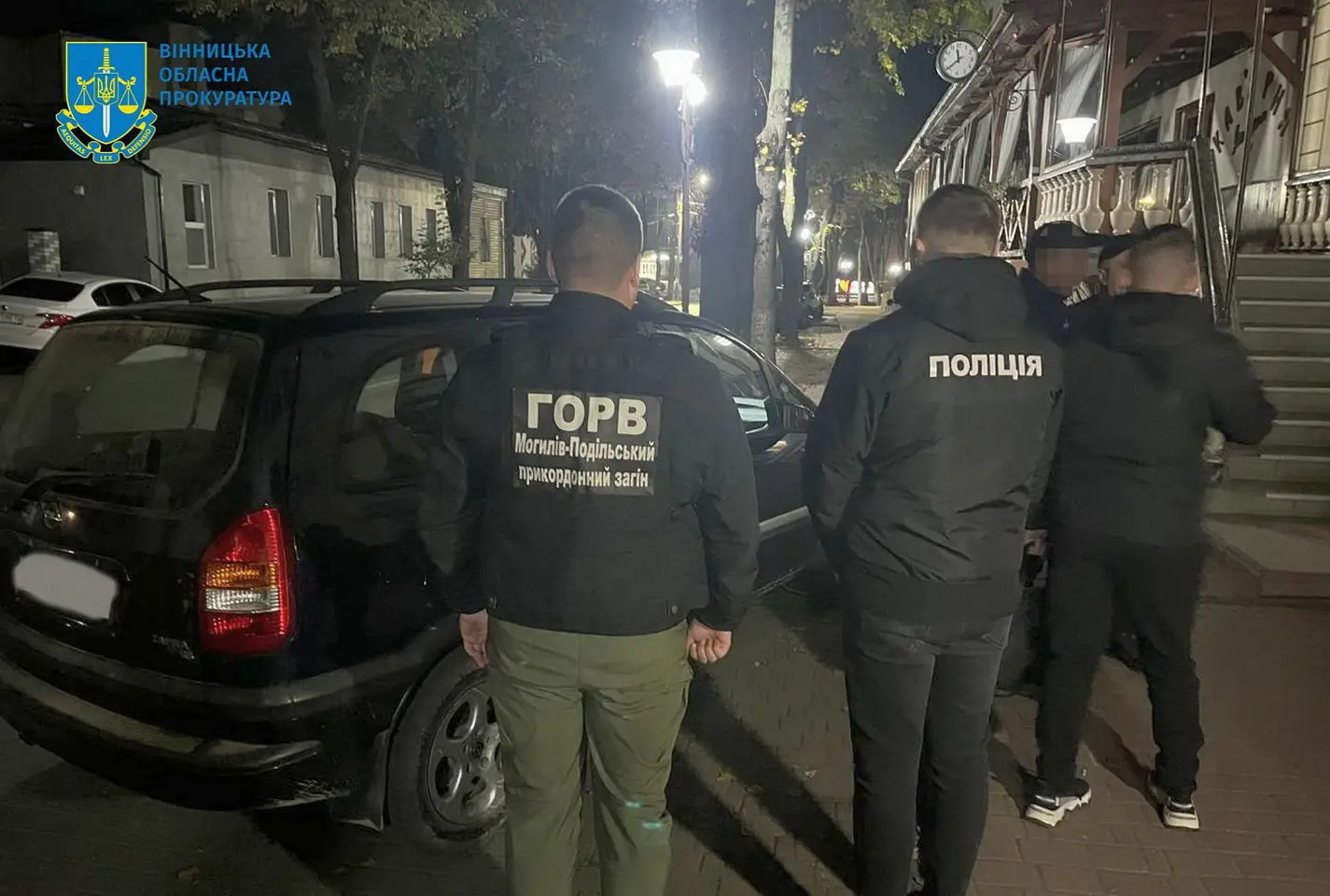 Іноземцю, який на Вінниччині переправляв осіб через кордон, суд дав сім років