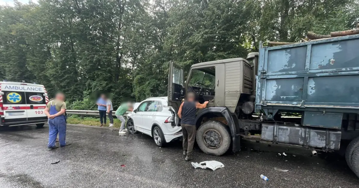 На Вінниччині сталася смертельна ДТП за участю кількох авто