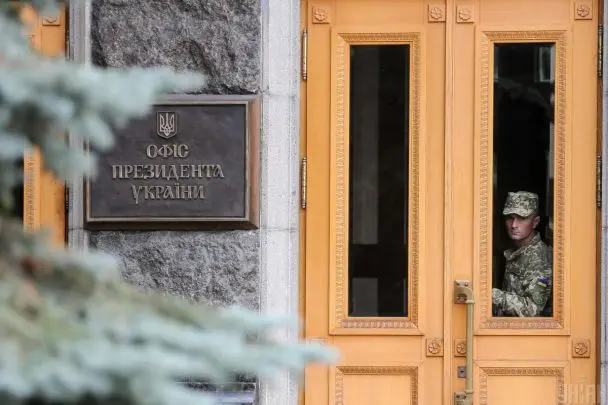 США припиняють постачання зброї до України: у Зеленського прокоментували