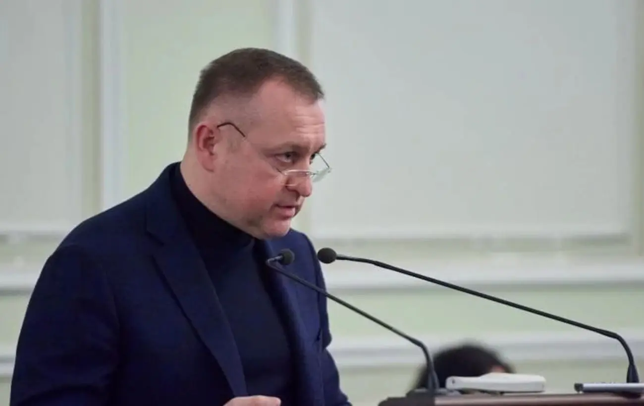 Фортифікації з націнкою: зʼявилися кадри затримання ексзаступника мера Харкова