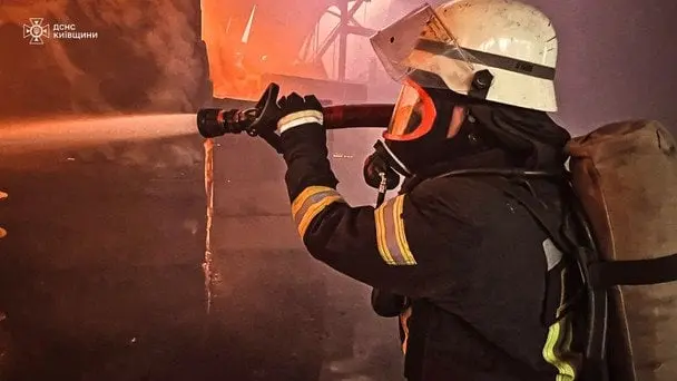 РФ атакувала Білу Церкву: виникли масштабні пожежі на підприємствах