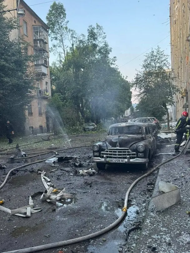 "Шахеди" і ракети на заході України: усі деталі про нічний масований удар РФ