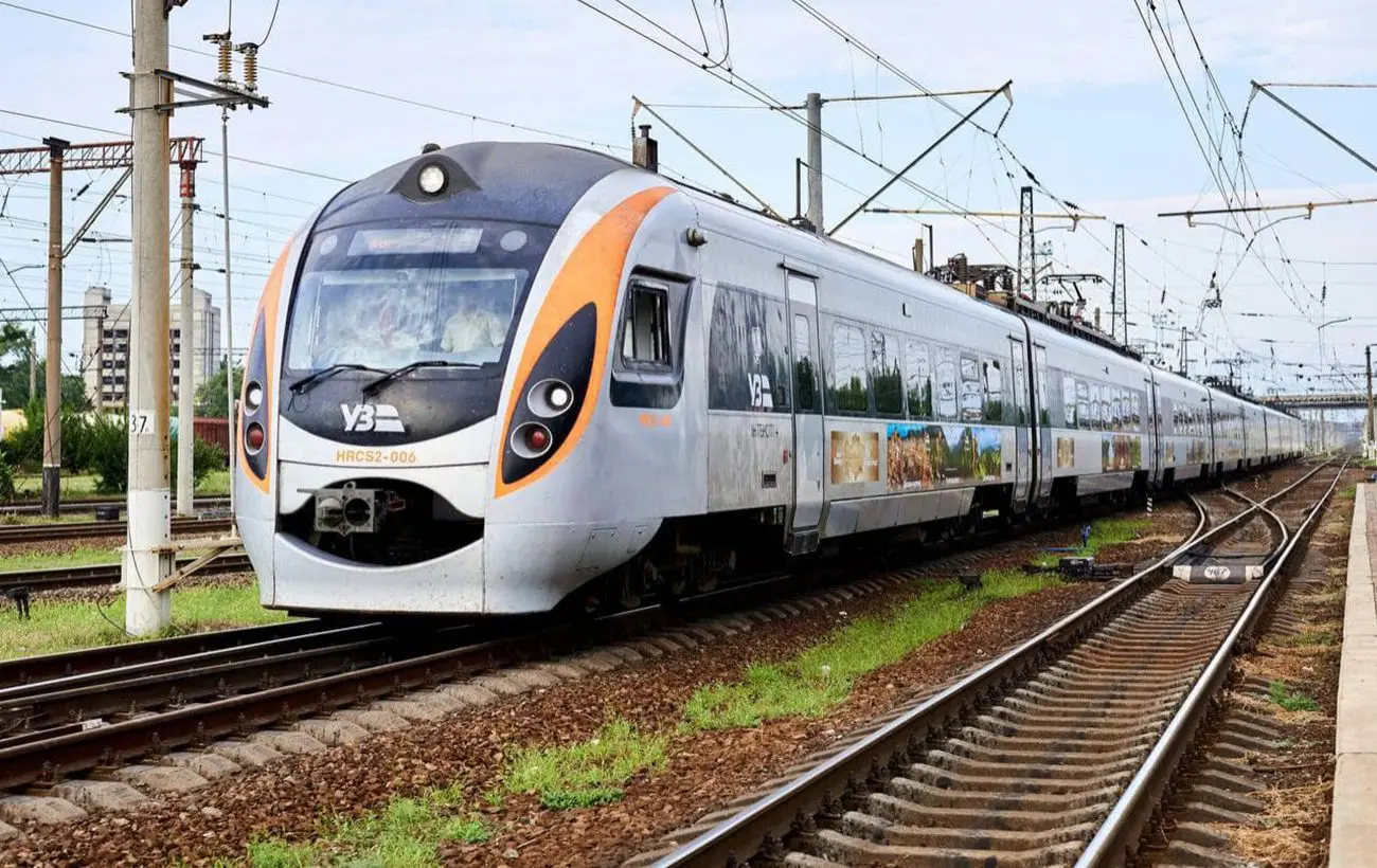 Затримки поїздів у Харкові через негоду: що повідомили в "Укрзалізниці"