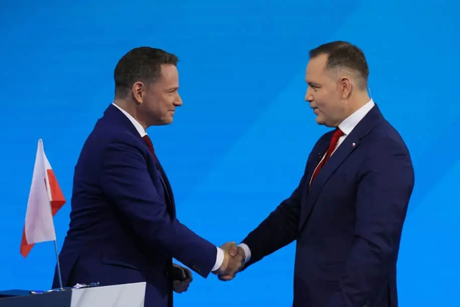 Вибори у Польщі: обидва кандидати мають майже однакові шанси на перемогу