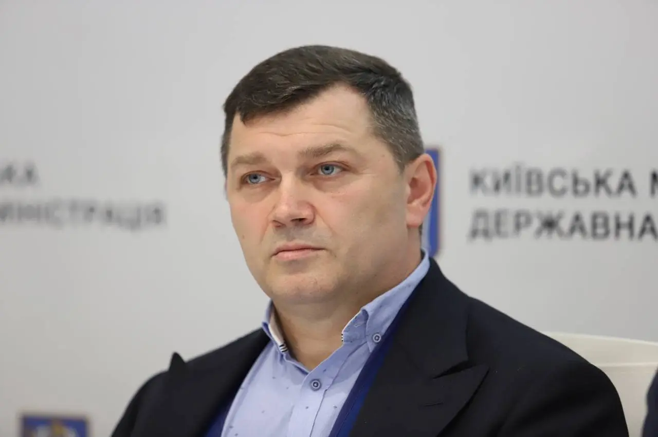 Кличко розпорядився відсторонити першого заступника голови КМДА Миколи Поворозника на час службового розслідування