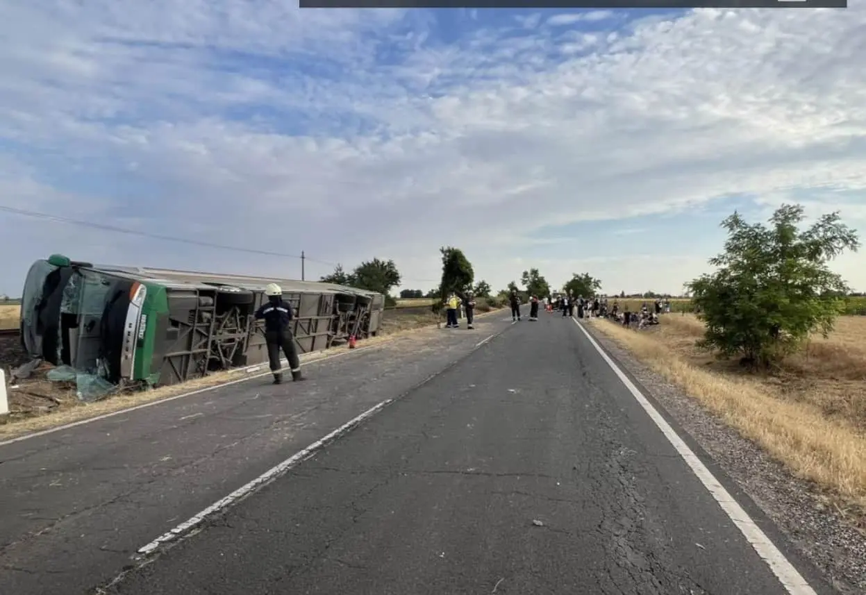 ДТП з українським автобусом в Угорщині: їхали діти з ансамблю, є деталі від МЗС