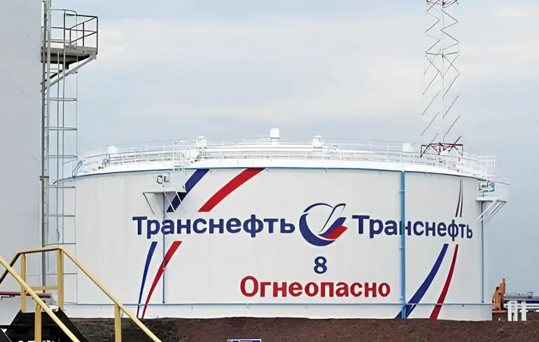 Удар по "Дружбі": українські дрони зупинили транзит російської нафти