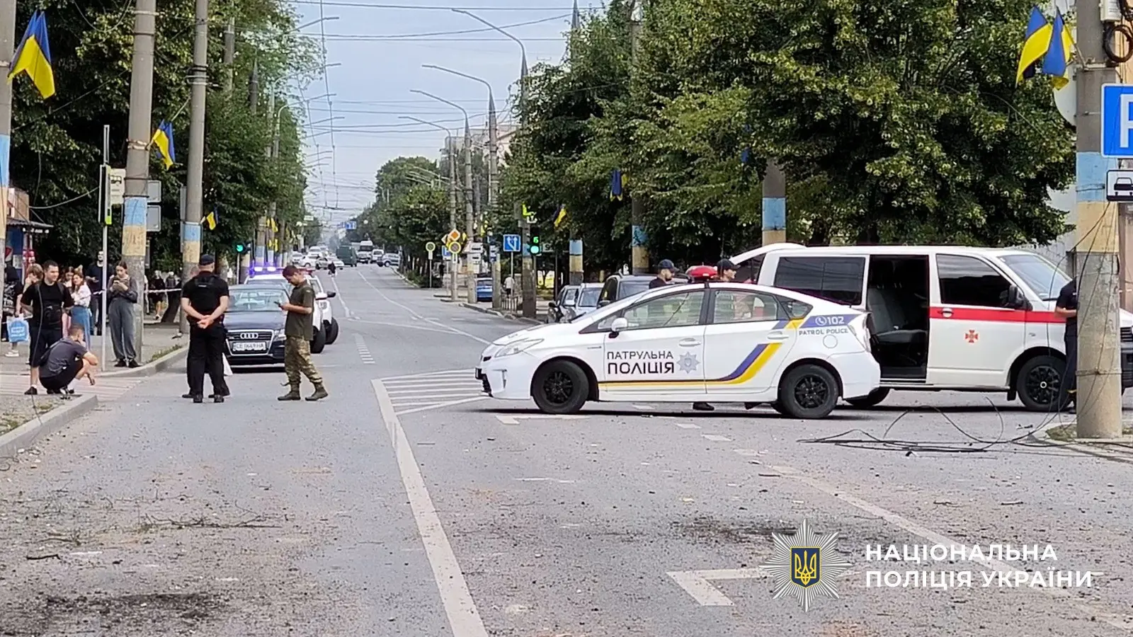 На Буковині документують наслідки масованого ворожого обстрілу. ВІДЕО