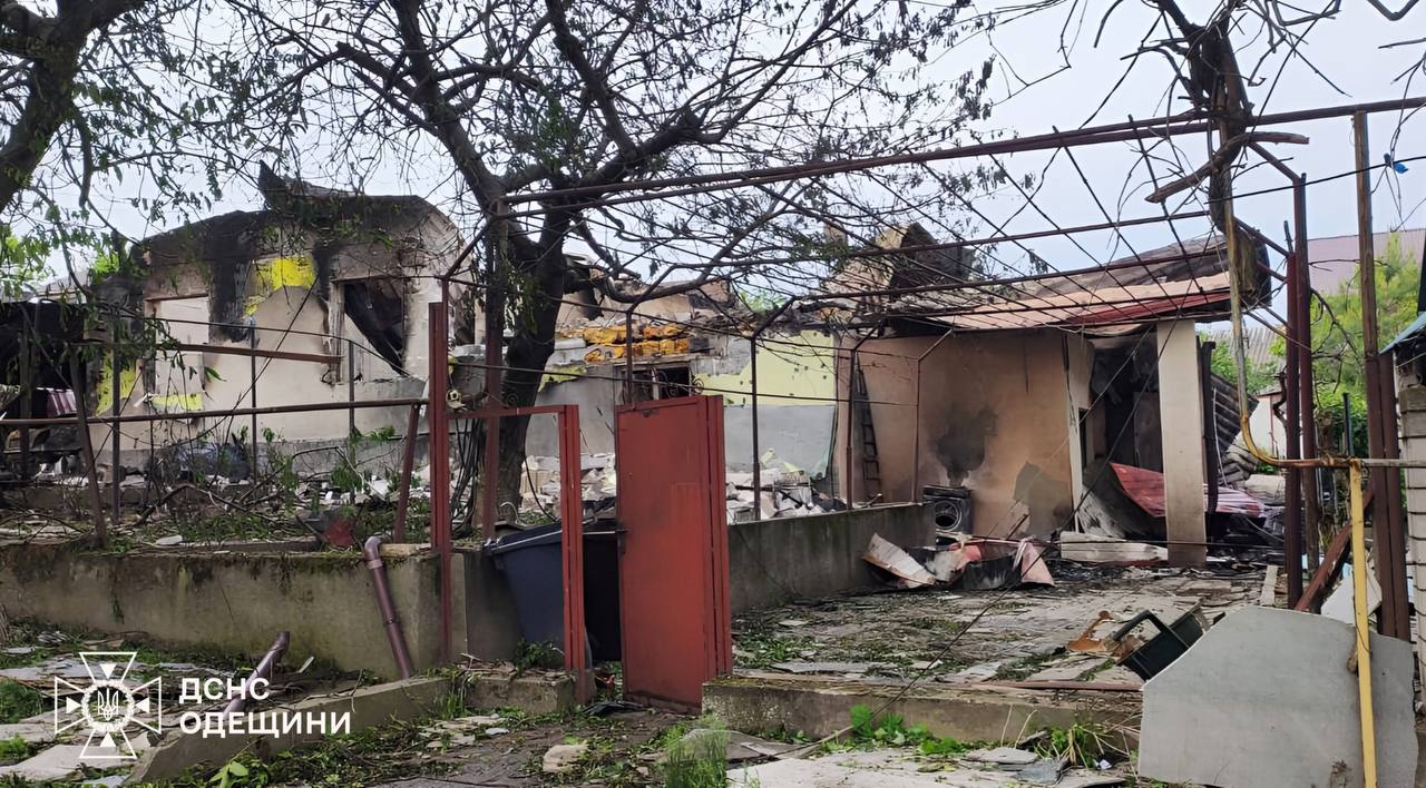 Перед переговорами Россия запустила по Украине 112 дронов: есть пожары и разрушения – фото