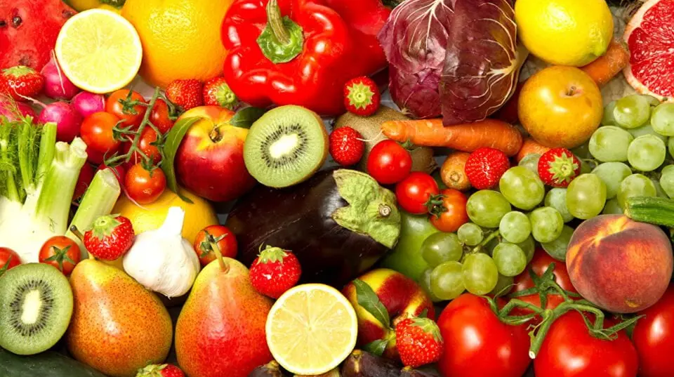 Огірки подорожчали, томати дешевшають – EastFruit