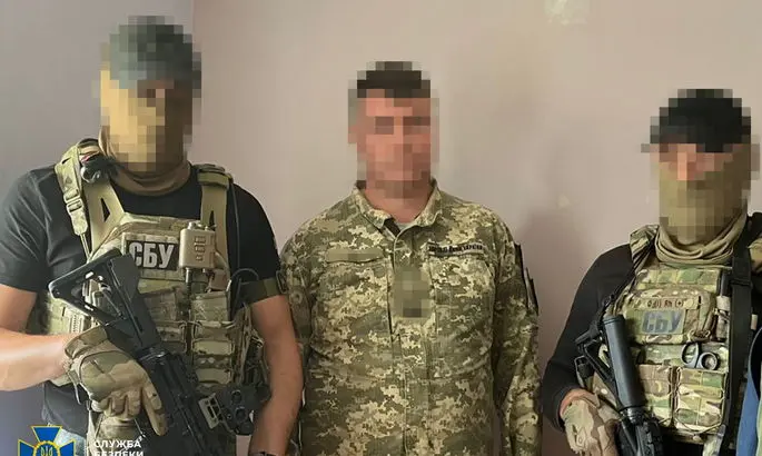 СБУ задержала летчика-инструктора ВСУ, который помогал РФ атаковать аэродромы с F-16 и Mirage